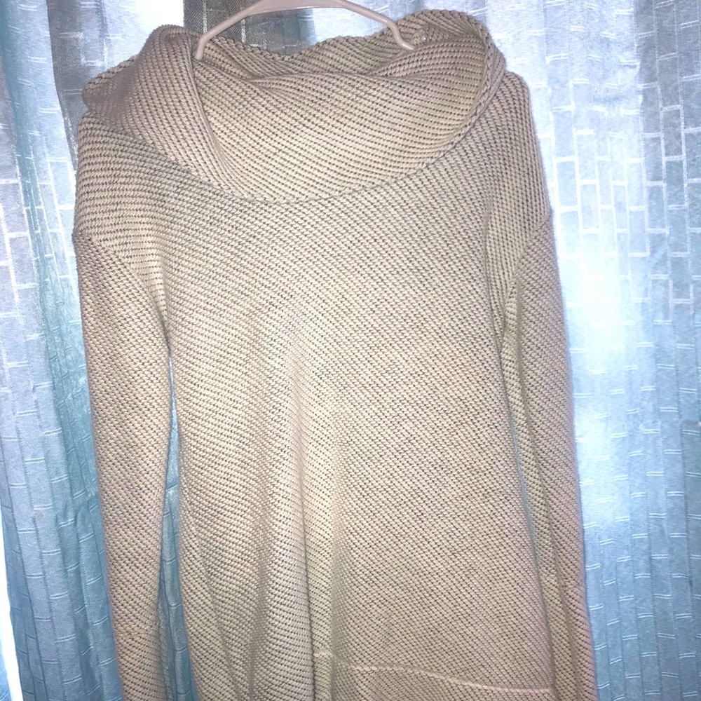 Knit sweater